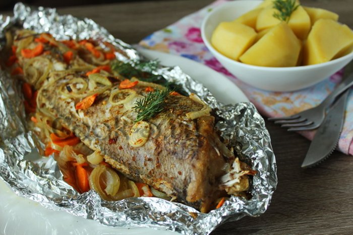 Рыба в духовке — 3 лучших рецепта – В Курсе Жизни